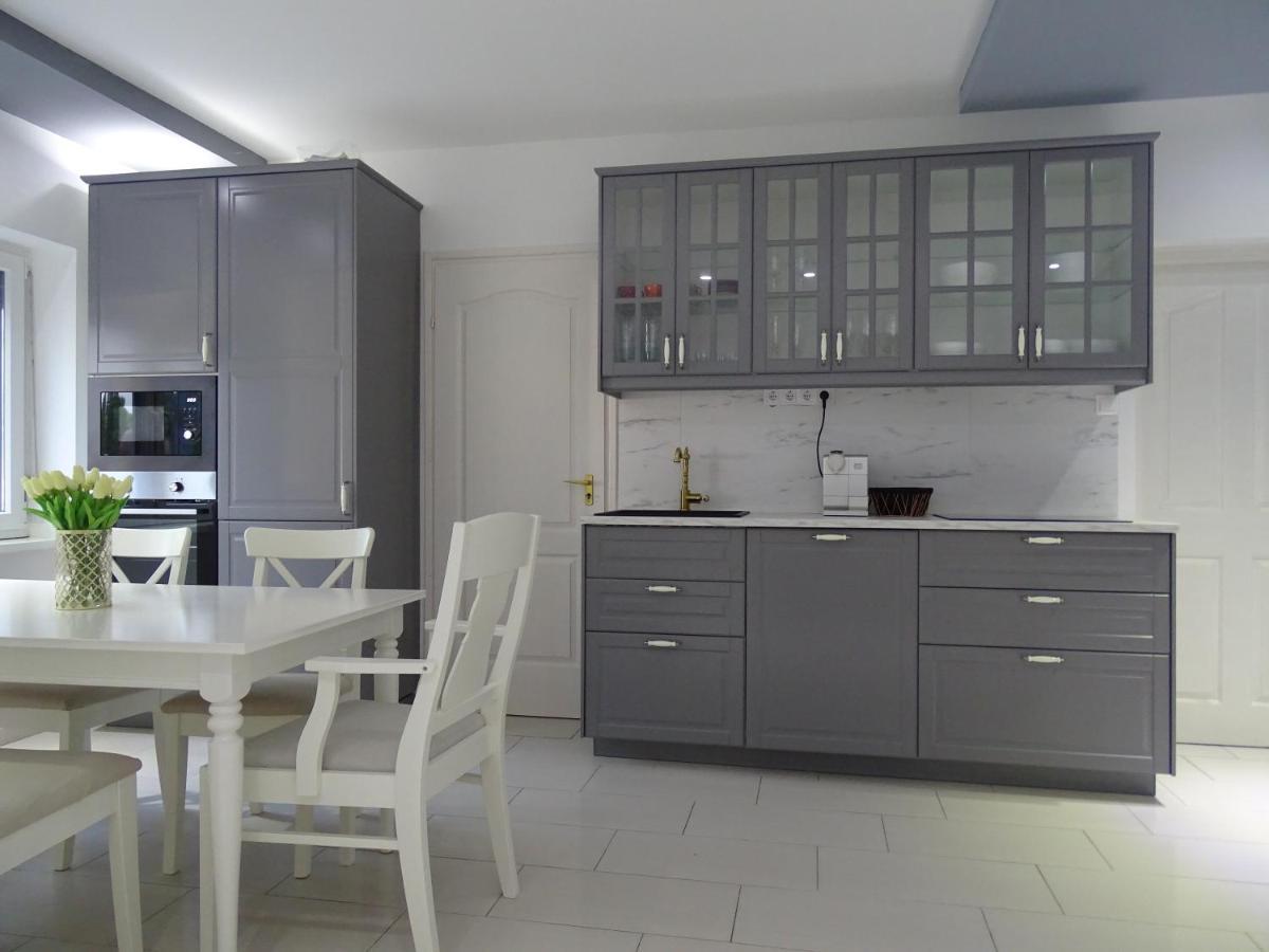Dorothy Apartman Siofok Luaran gambar