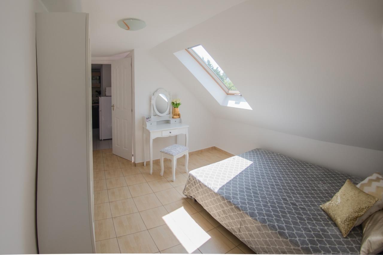 Dorothy Apartman Siofok Luaran gambar